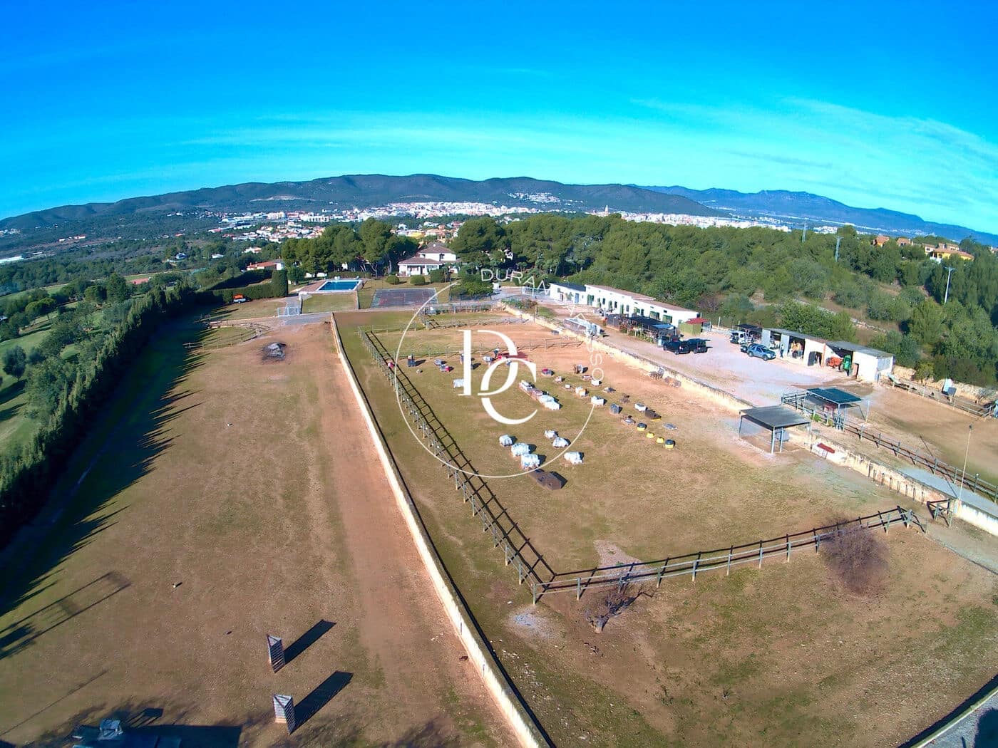 5 sypialnia Finka/Dom wiejski na sprzedaż w El Vendrell z basenem - 1 280 000 € (Ref: 5787218)