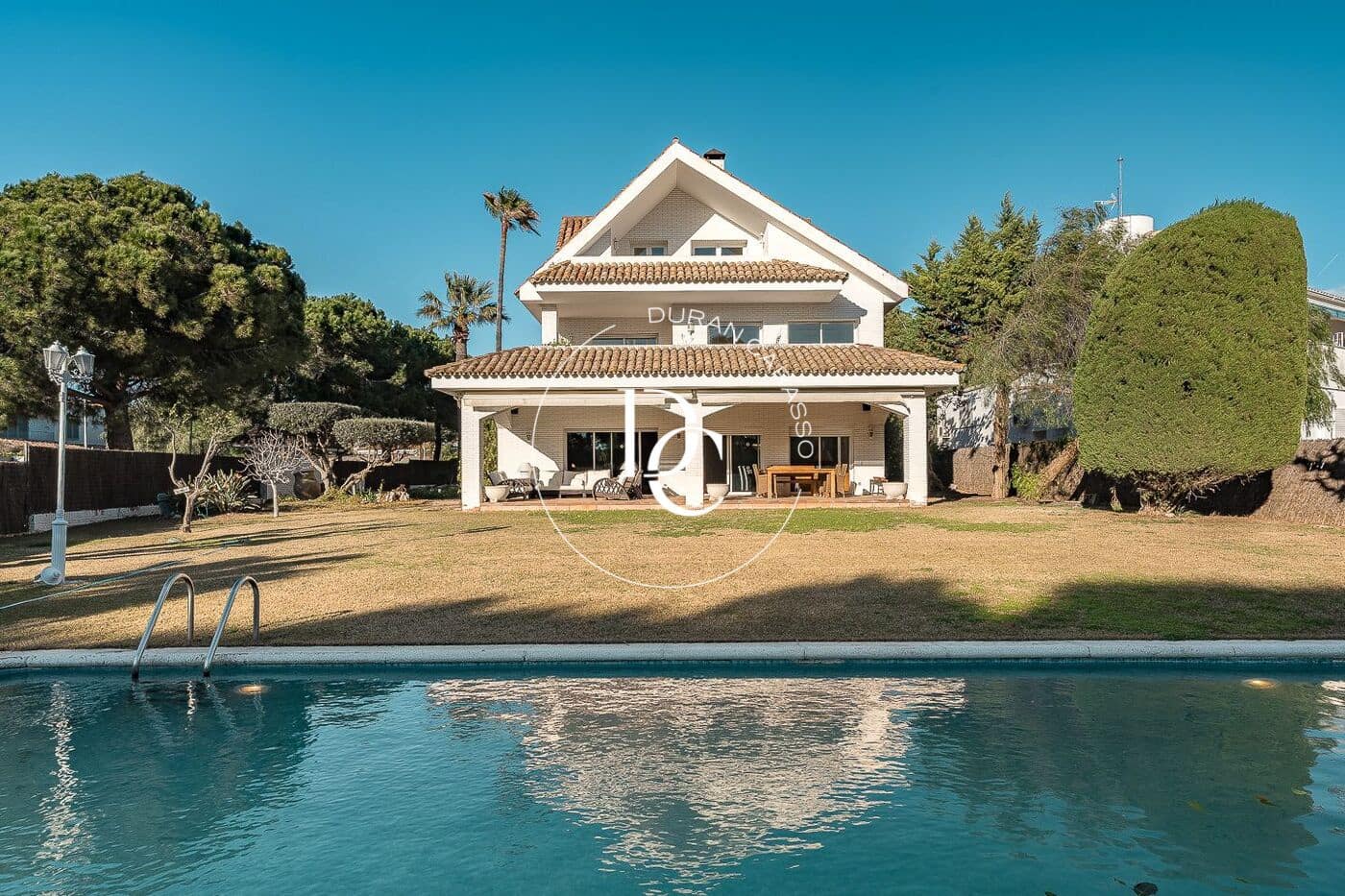 7 soveværelse Villa til salg i Sitges med swimmingpool - € 3.650.000 (Ref: 8296074)