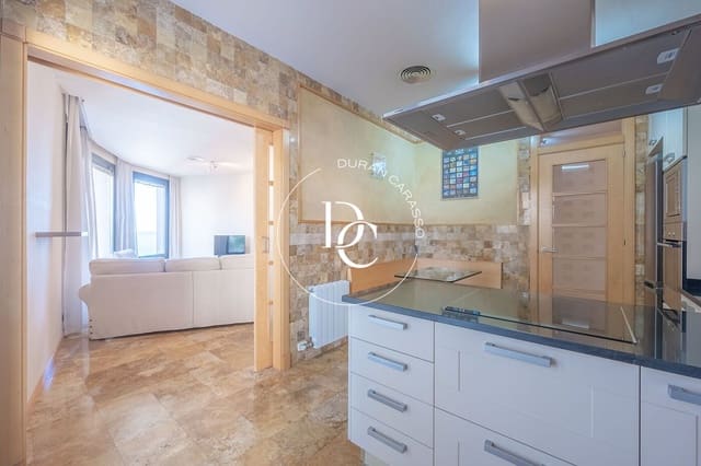 3 bedroom Apartment for rent in Sitges with garage - € 4,000 (Ref: 8296091)