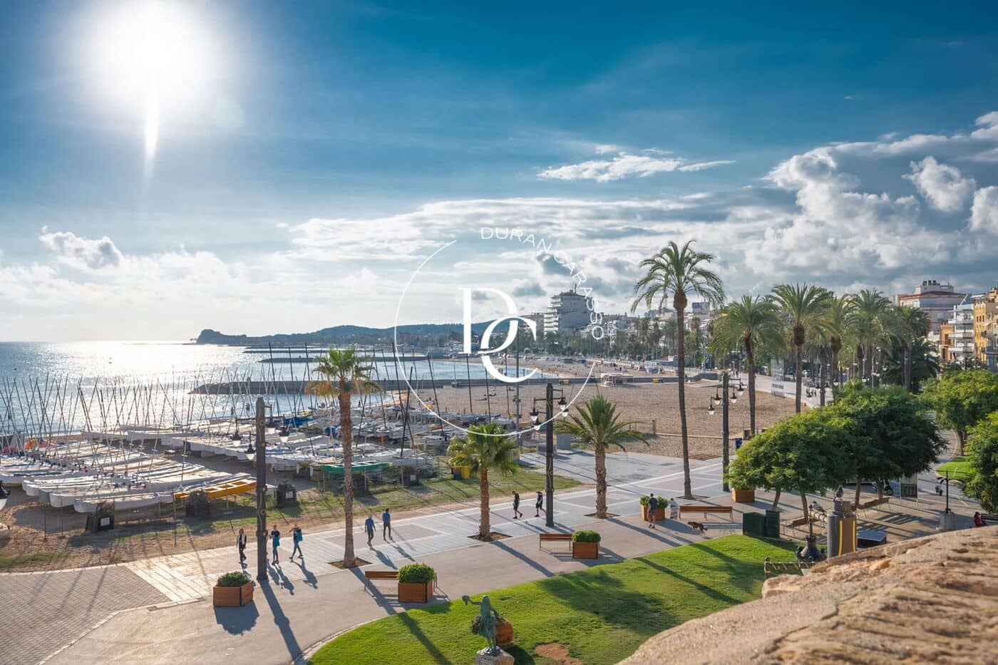 3 bedroom Apartment for rent in Sitges with garage - € 4,000 (Ref: 8296091)