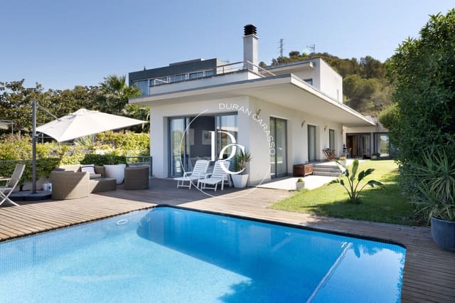 5 quarto Moradia para venda em Sitges com piscina - 1 380 000 € (Ref: 8296096)