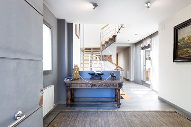 5 quarto Moradia para venda em Sitges com piscina - 1 380 000 € (Ref: 8296096)