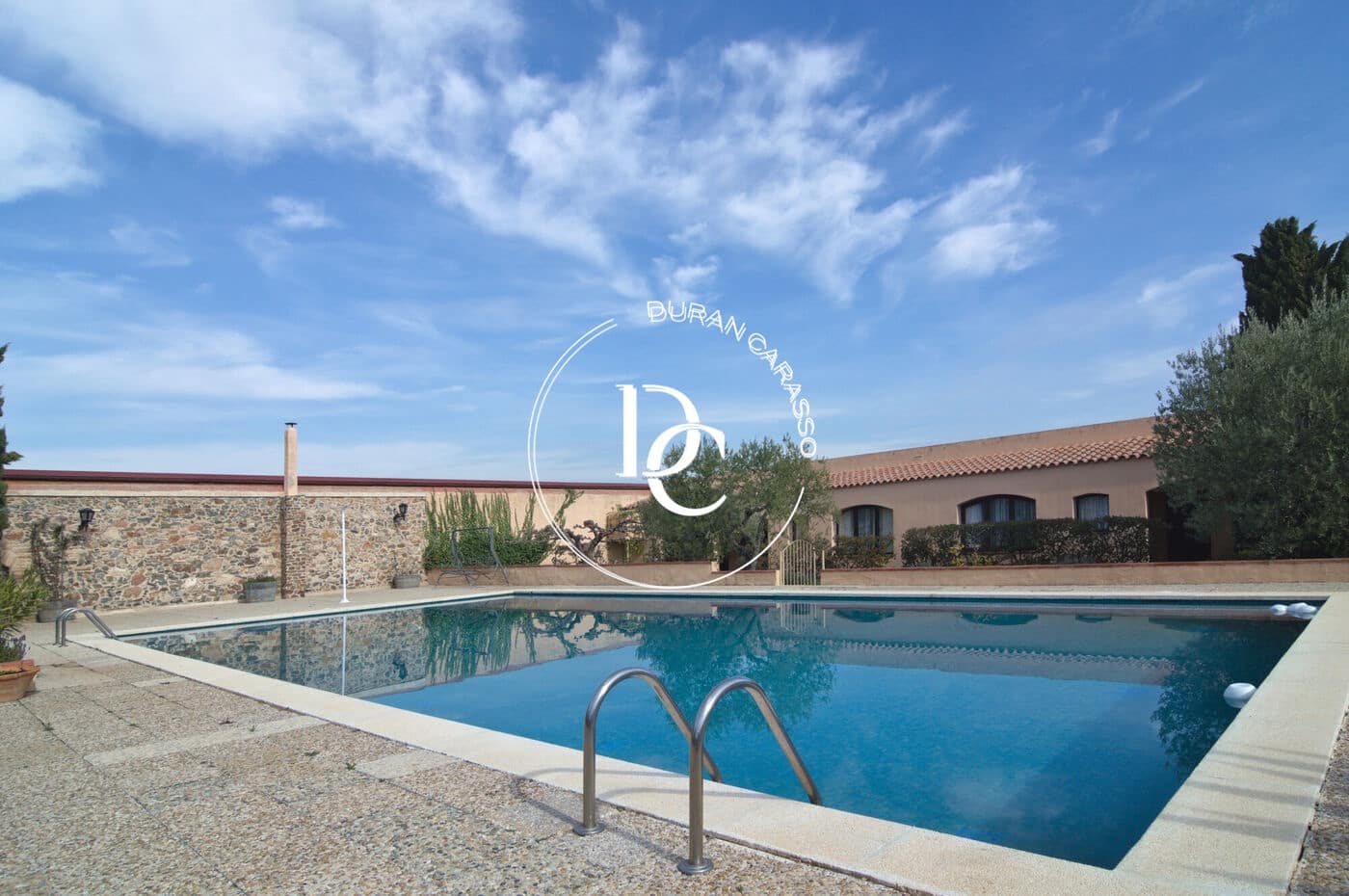 15 soveværelse Finca/Landehus til salg i El Molar med swimmingpool - € 5.250.000 (Ref: 8296108)