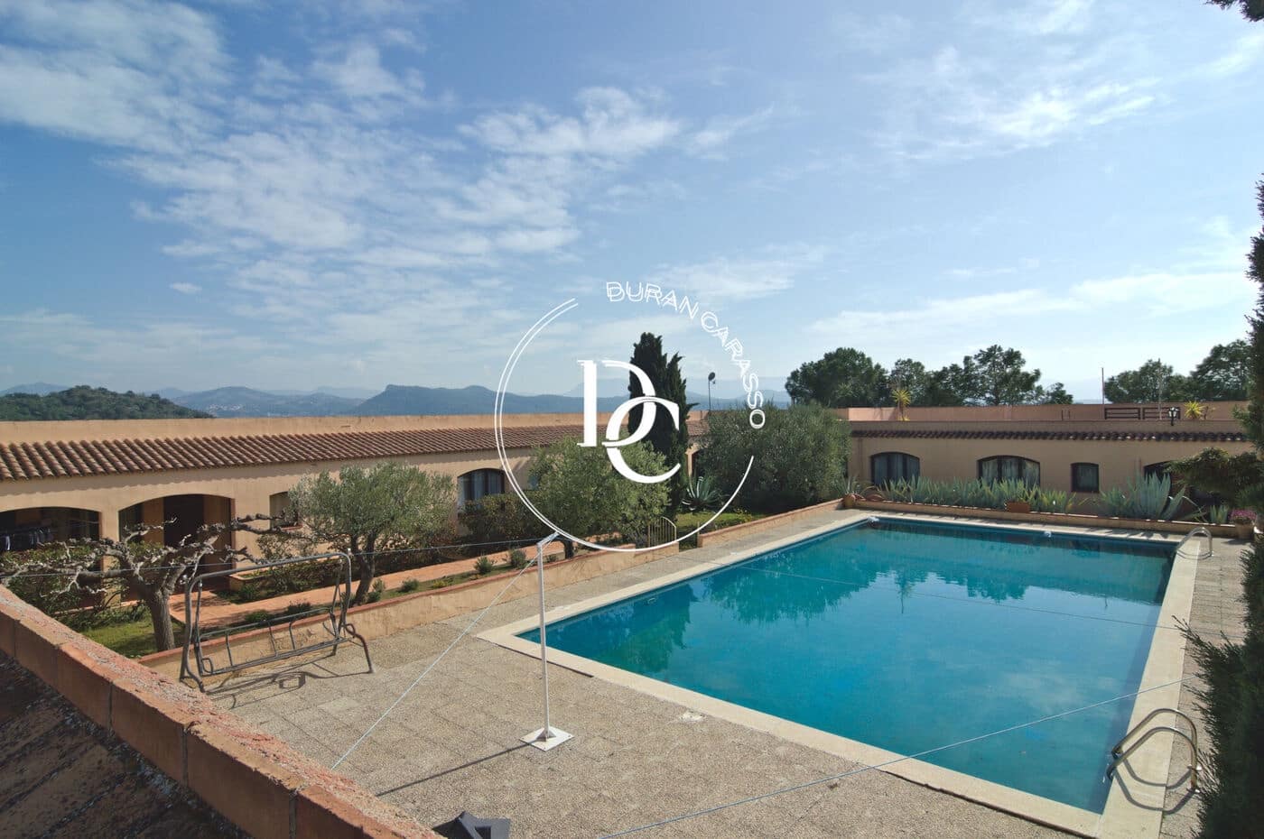 15 soveværelse Finca/Landehus til salg i El Molar med swimmingpool - € 5.250.000 (Ref: 8296108)