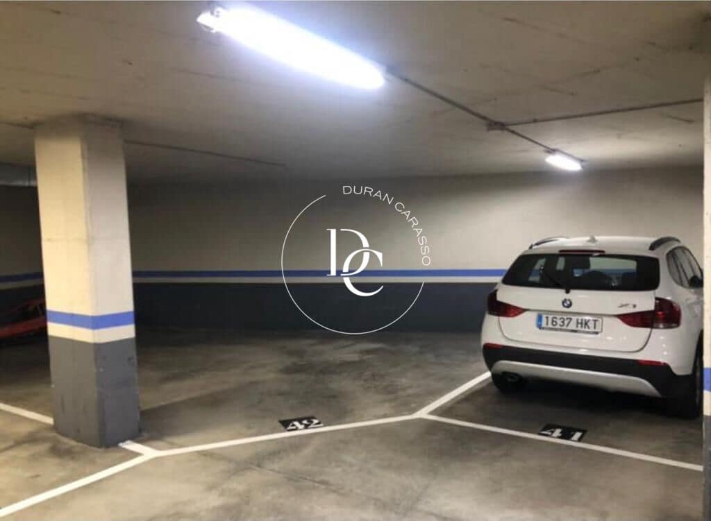 Garage in vendita in Barcelona citta - 55.000 € (Rif: 8296116)