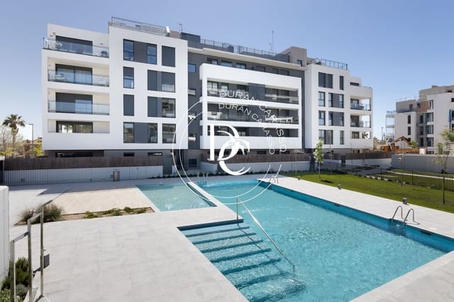 3 quarto Apartamento para venda em Vilanova i la Geltrú com piscina - 470 000 € (Ref: 8296139)
