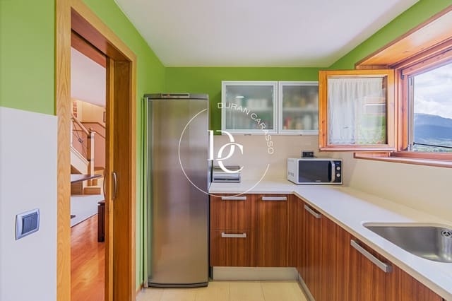 Apartamento de 3 habitaciones en Bolvir en venta - 495.000 € (Ref: 8296146)