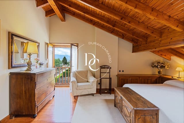 Apartamento de 3 habitaciones en Bolvir en venta - 495.000 € (Ref: 8296146)