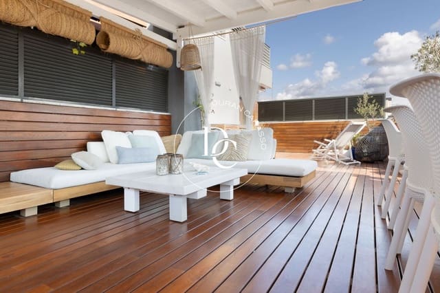 5 soverom Penthouse til salgs i Sitges med svømmebasseng - € 1 320 000 (Ref: 8296153)