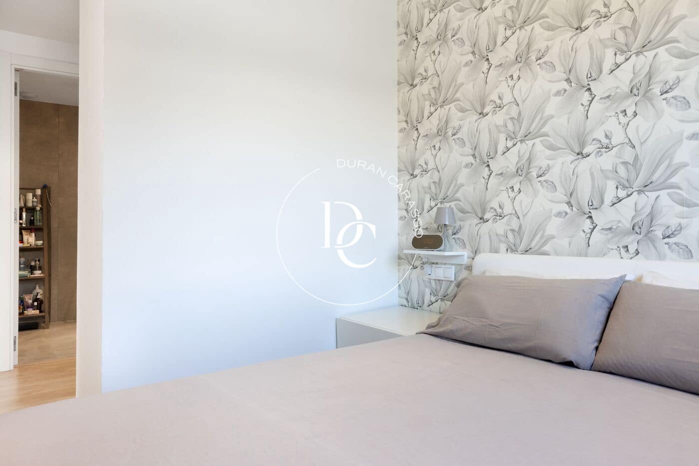 5 soverom Penthouse til salgs i Sitges med svømmebasseng - € 1 320 000 (Ref: 8296153)