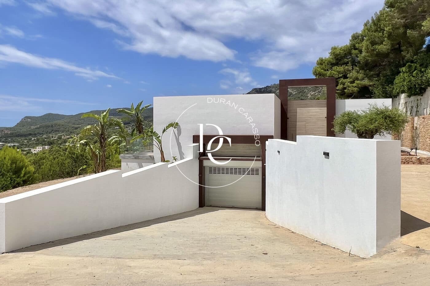 5 bedroom Villa for sale in Es Cubells with pool - € 8,950,000 (Ref: 8296158)