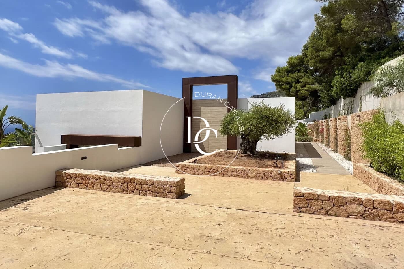 5 bedroom Villa for sale in Es Cubells with pool - € 8,950,000 (Ref: 8296158)