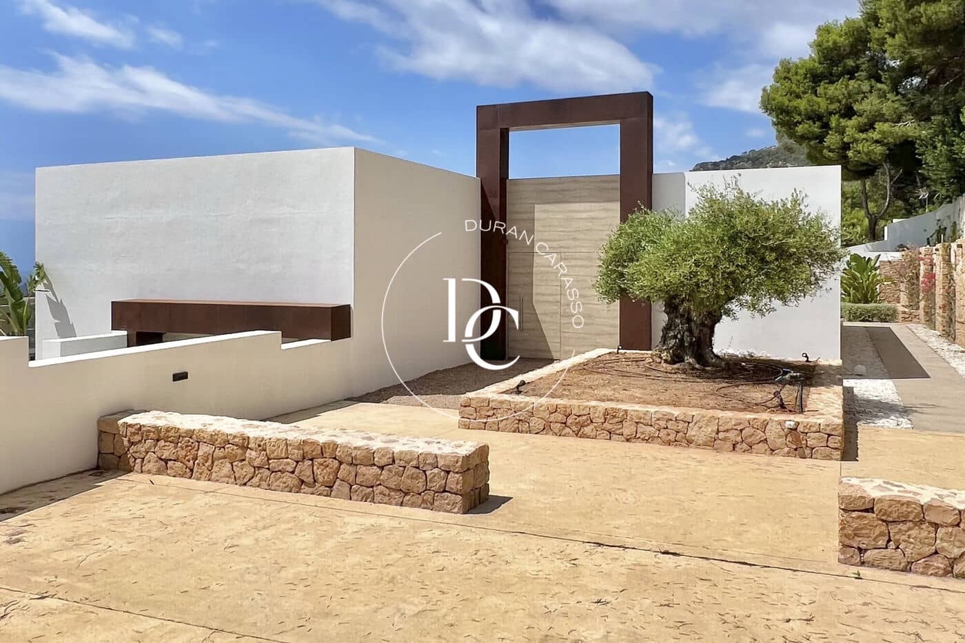 5 bedroom Villa for sale in Es Cubells with pool - € 8,950,000 (Ref: 8296158)
