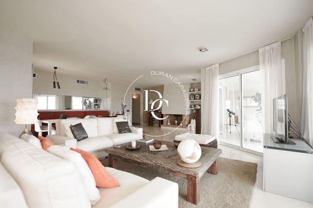 6 soveværelse Lejlighed til salg i Ibiza by med swimmingpool - € 2.790.000 (Ref: 8296177)