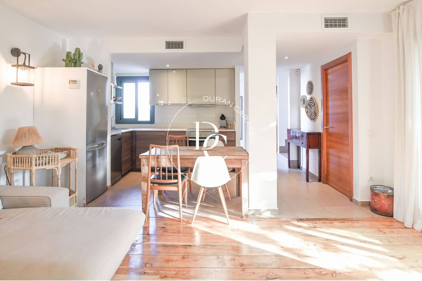 3 soveværelse Rækkehus til salg i San Jose / Sant Josep de Sa Talaia med swimmingpool - € 787.500 (Ref: 8296184)