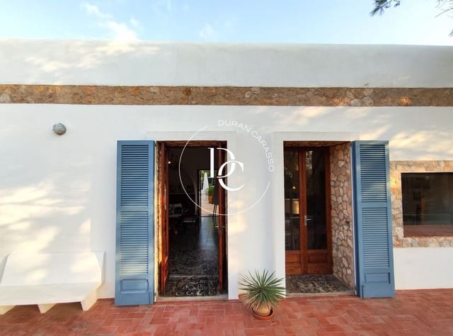 5 soveværelse Villa til salg i Es Pujols, Formentera kommune - € 2.700.000 (Ref: 8296205)