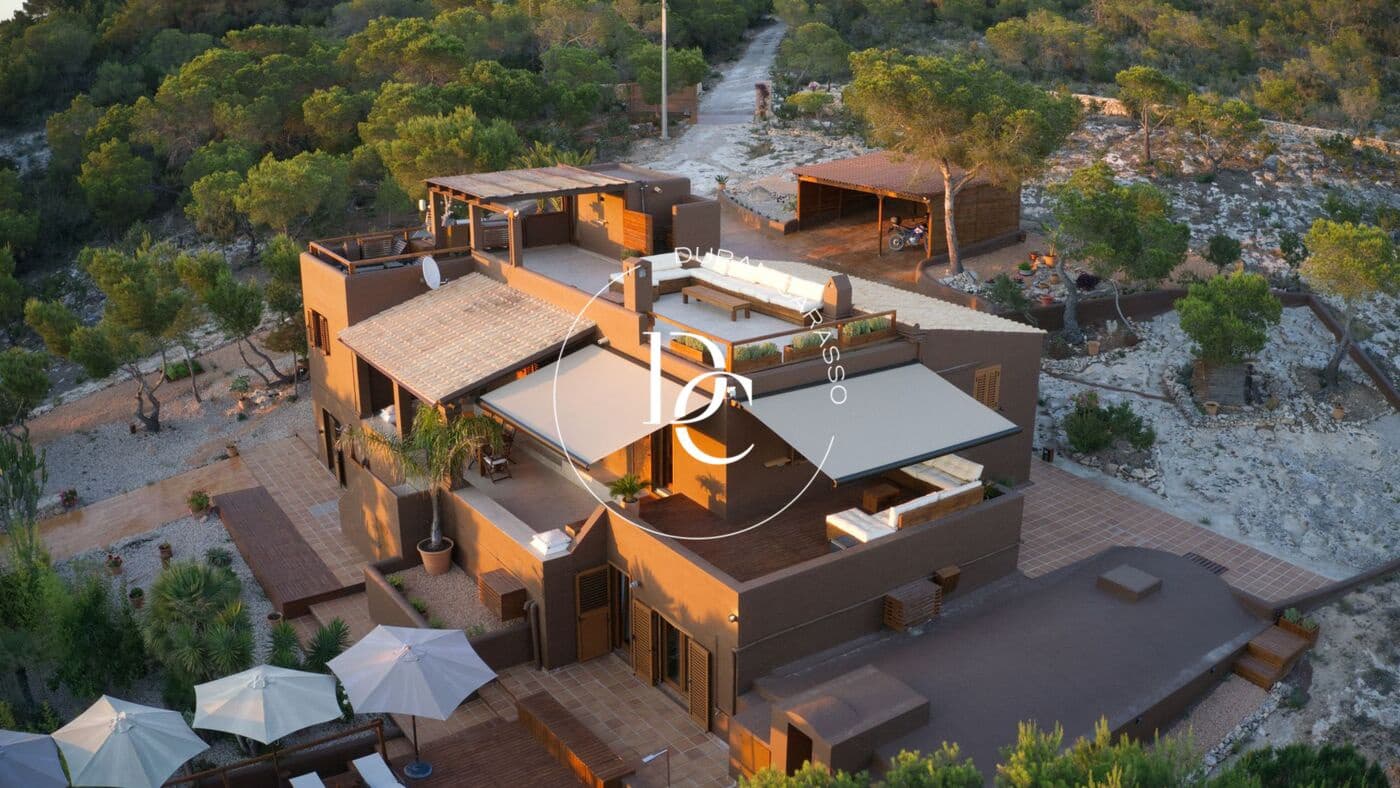 5 soveværelse Villa til salg i Formentera kommune med swimmingpool - € 7.000.000 (Ref: 8296210)