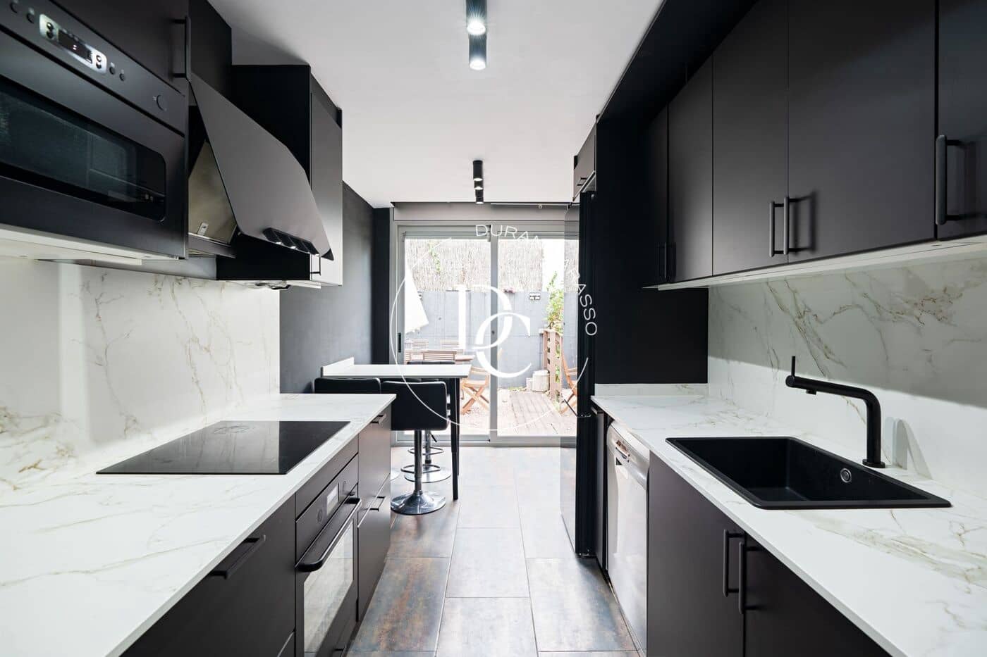 6 soveværelse Villa til salg i Sitges med swimmingpool - € 1.050.000 (Ref: 8296224)