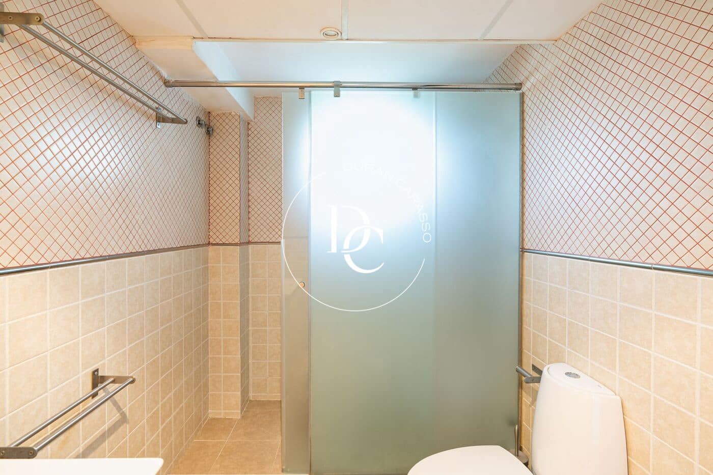 6 soveværelse Villa til salg i Sitges med swimmingpool - € 1.050.000 (Ref: 8296224)