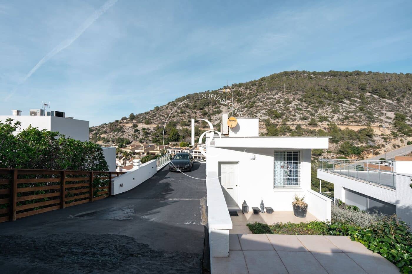 6 soveværelse Villa til salg i Sitges med swimmingpool - € 1.050.000 (Ref: 8296224)