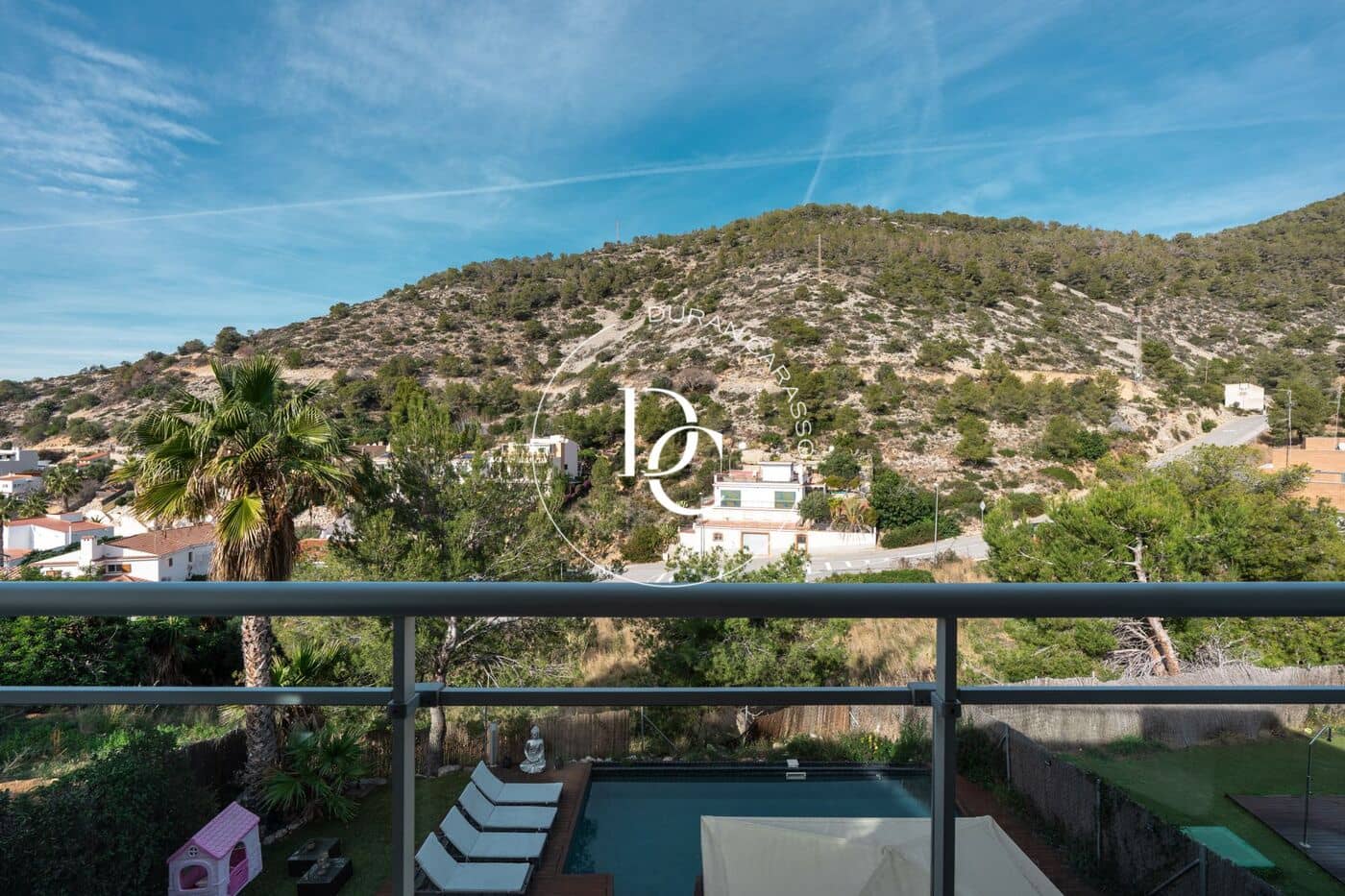 6 soveværelse Villa til salg i Sitges med swimmingpool - € 1.050.000 (Ref: 8296224)