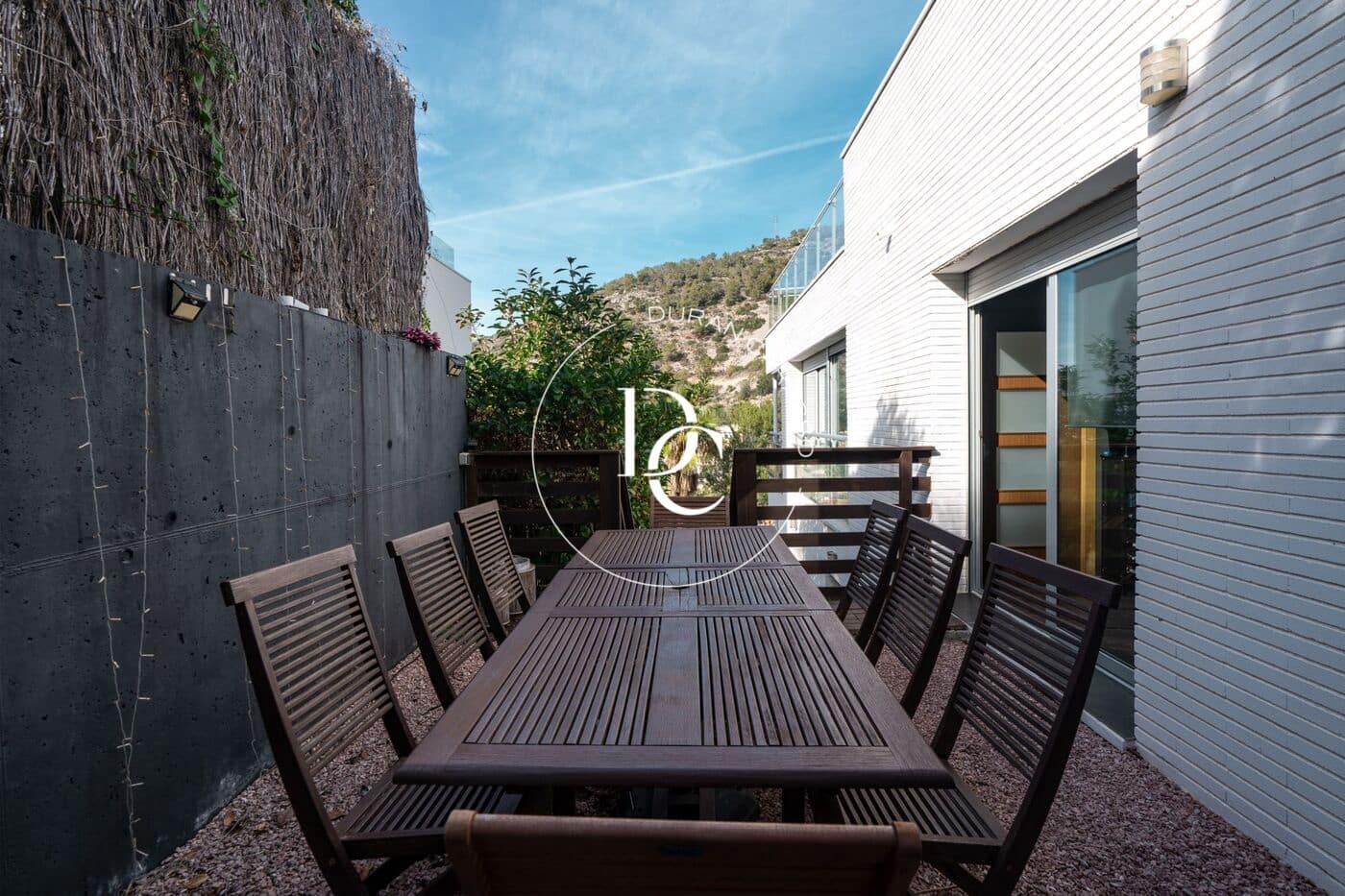 6 soveværelse Villa til salg i Sitges med swimmingpool - € 1.050.000 (Ref: 8296224)