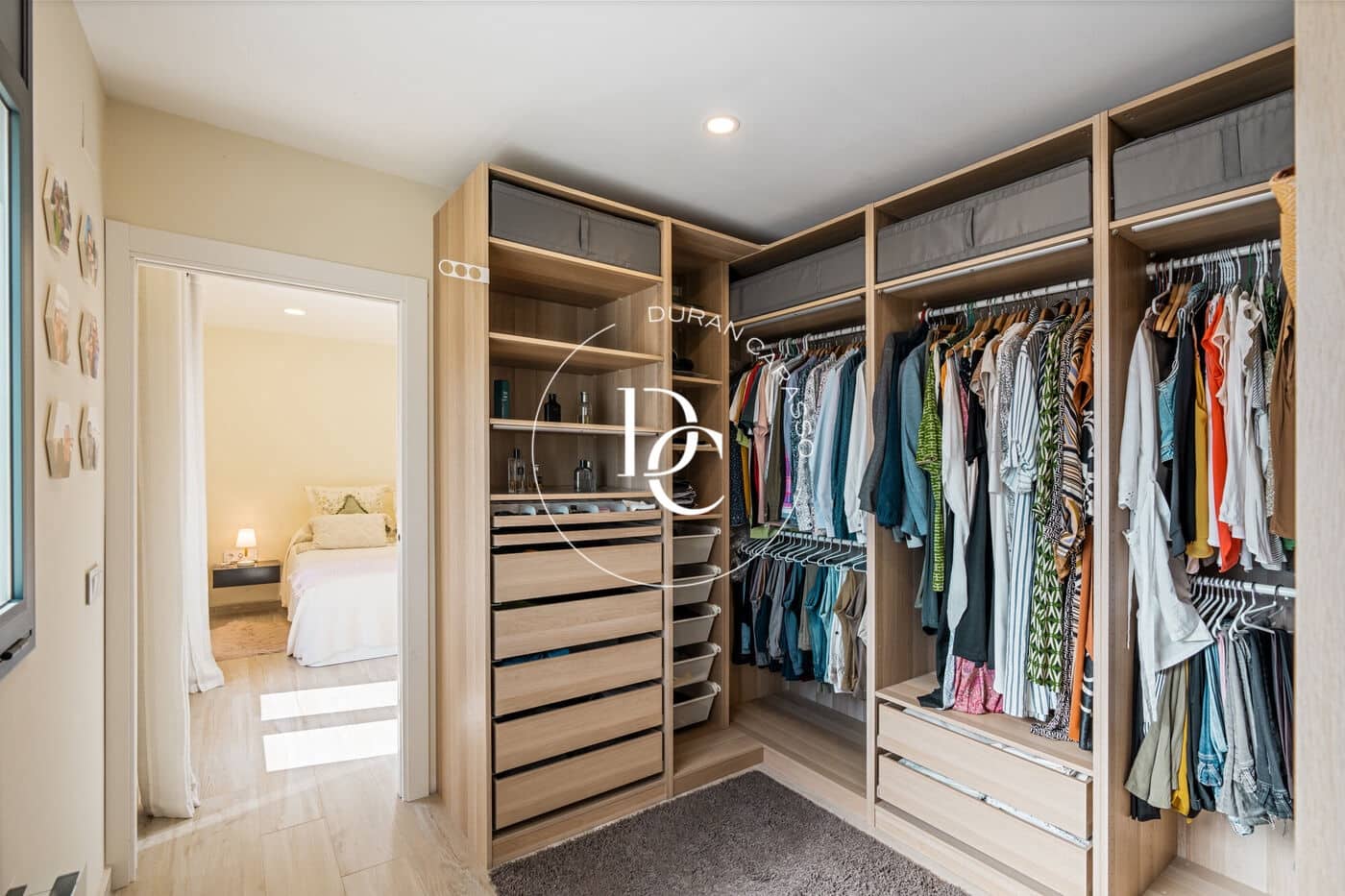 5 bedroom Villa for sale in El Vendrell - € 745,000 (Ref: 8296237)