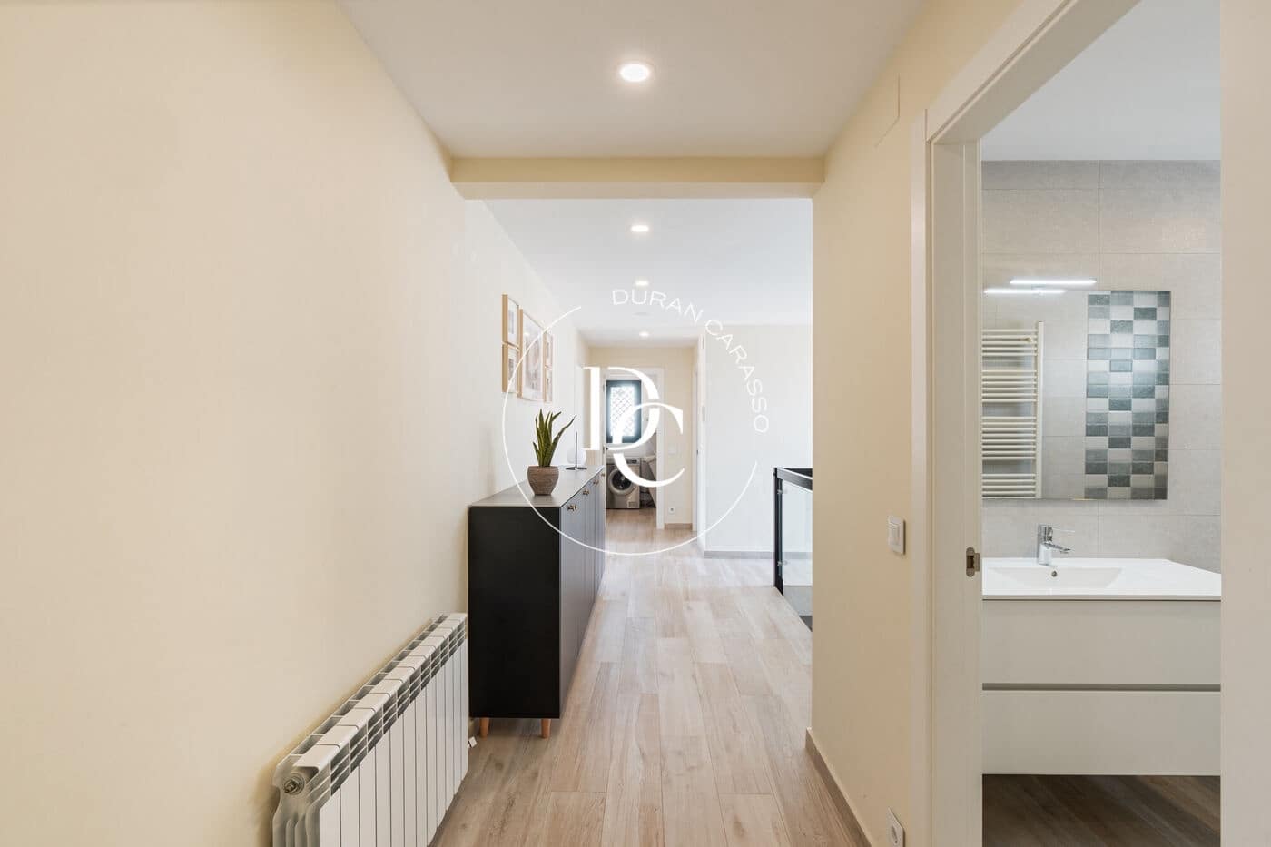 5 bedroom Villa for sale in El Vendrell - € 745,000 (Ref: 8296237)