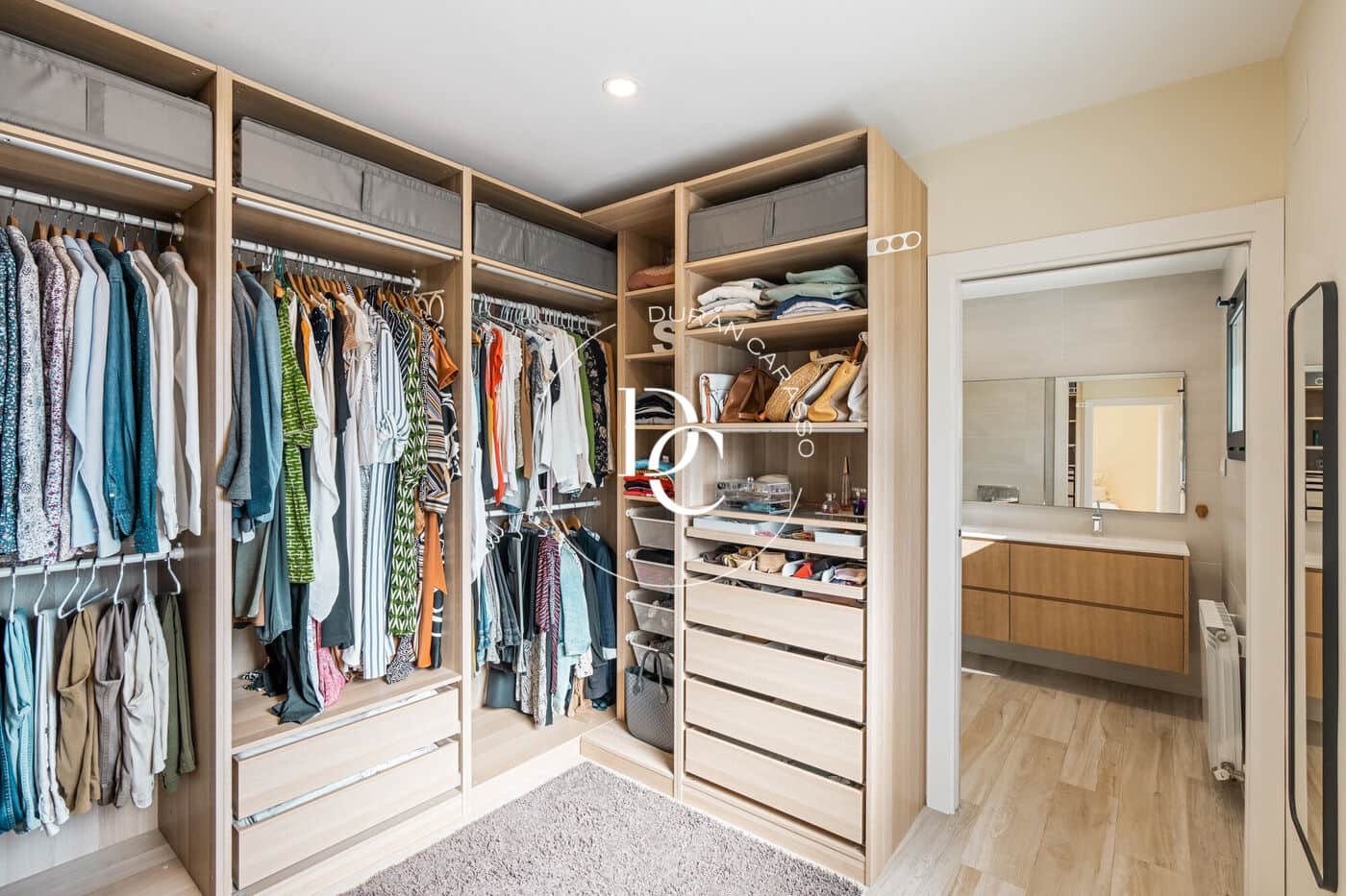 5 bedroom Villa for sale in El Vendrell - € 745,000 (Ref: 8296237)