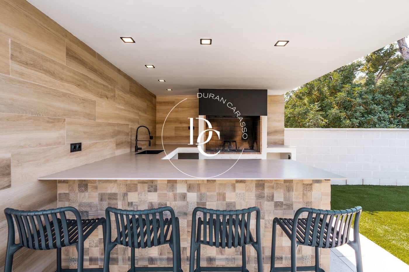 5 bedroom Villa for sale in El Vendrell - € 745,000 (Ref: 8296237)