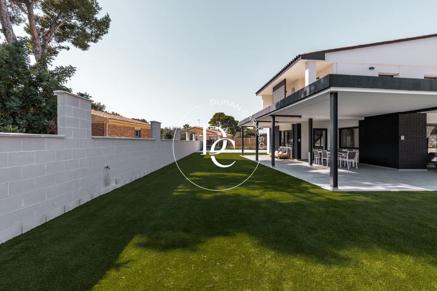 5 bedroom Villa for sale in El Vendrell - € 745,000 (Ref: 8296237)