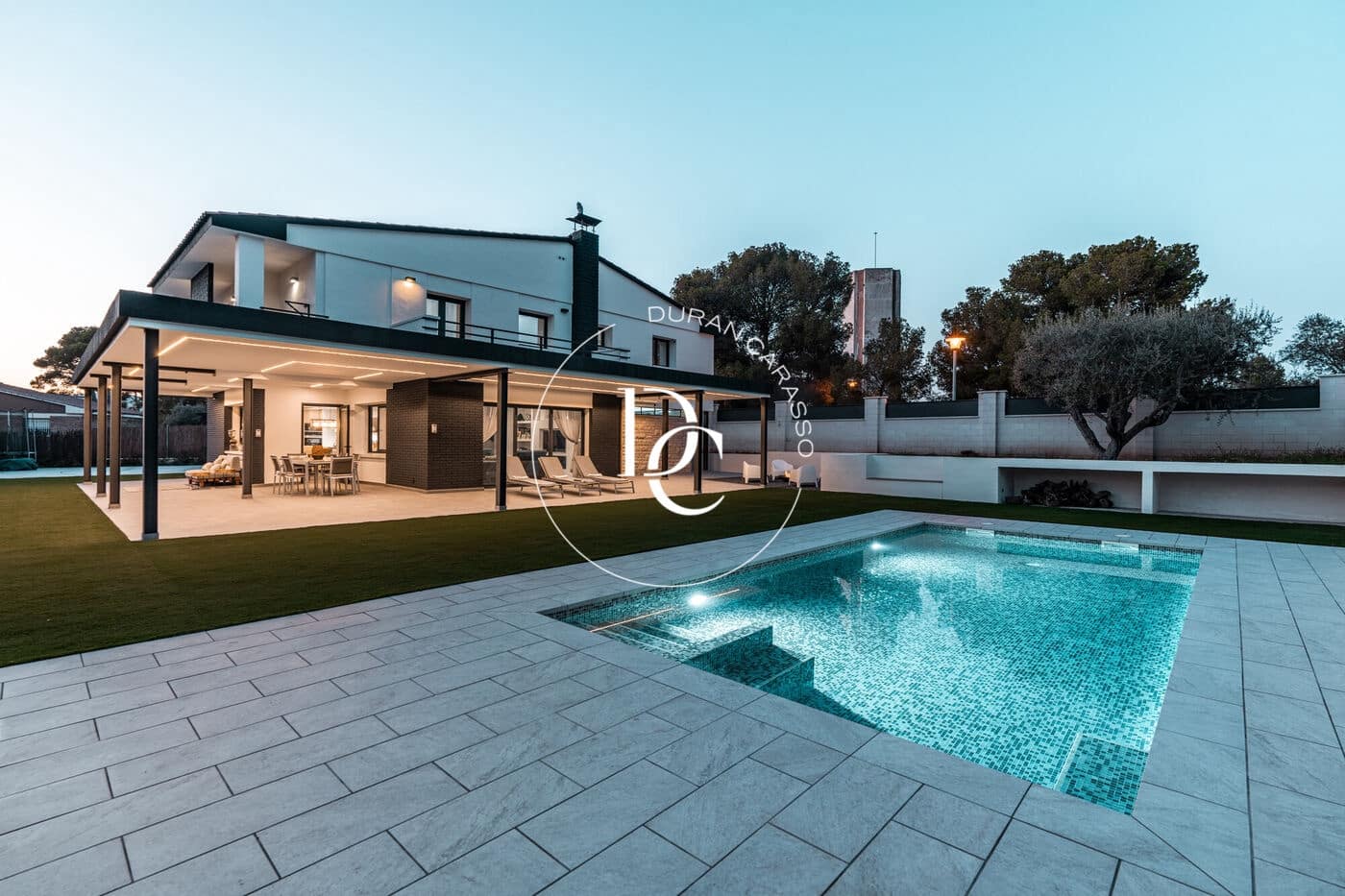 5 bedroom Villa for sale in El Vendrell - € 745,000 (Ref: 8296237)