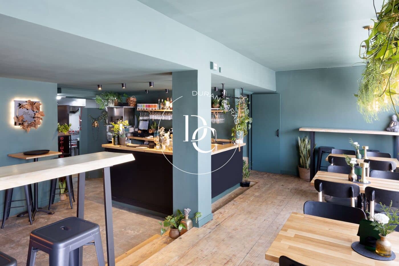 Commercial for sale in Vilanova i la Geltru - € 390,000 (Ref: 8296249)