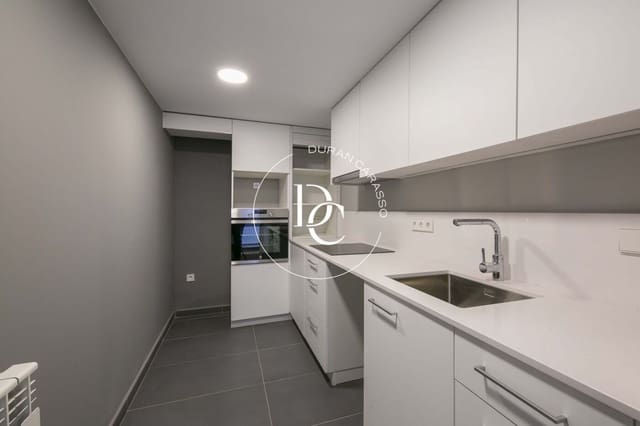 3 quarto Apartamento para venda em El Guinardó, Barcelona cidade - 635 000 € (Ref: 8296275)