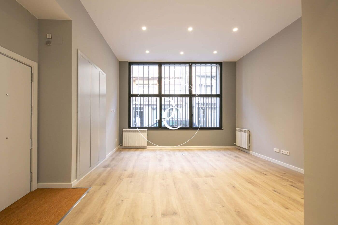 3 soveværelse Lejlighed til salg i Barcelona by - € 635.000 (Ref: 8296275)