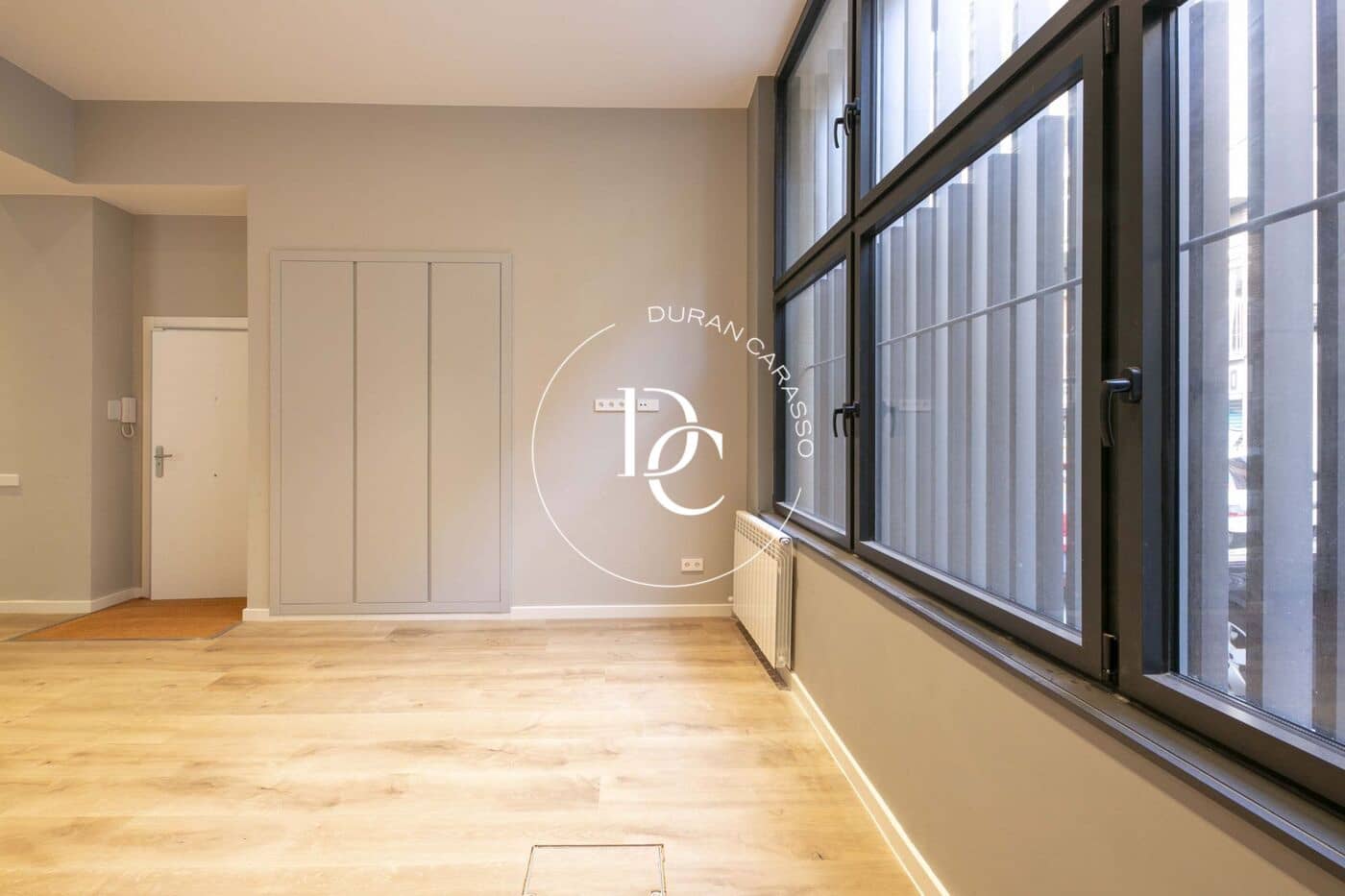 3 soveværelse Lejlighed til salg i Barcelona by - € 635.000 (Ref: 8296275)