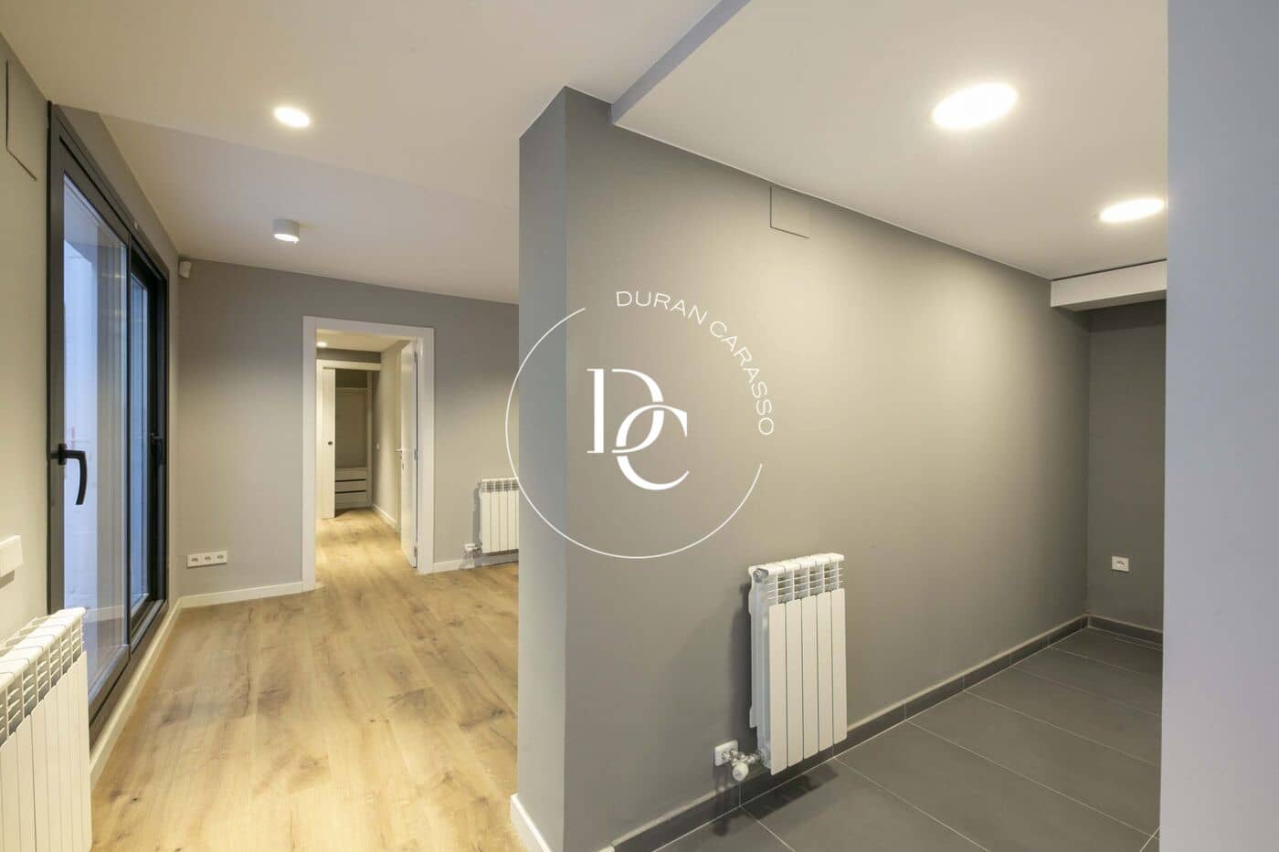 3 soveværelse Lejlighed til salg i Barcelona by - € 635.000 (Ref: 8296275)