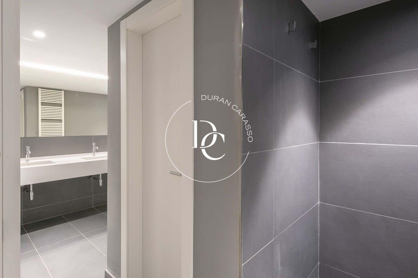 3 soveværelse Lejlighed til salg i Barcelona by - € 635.000 (Ref: 8296275)