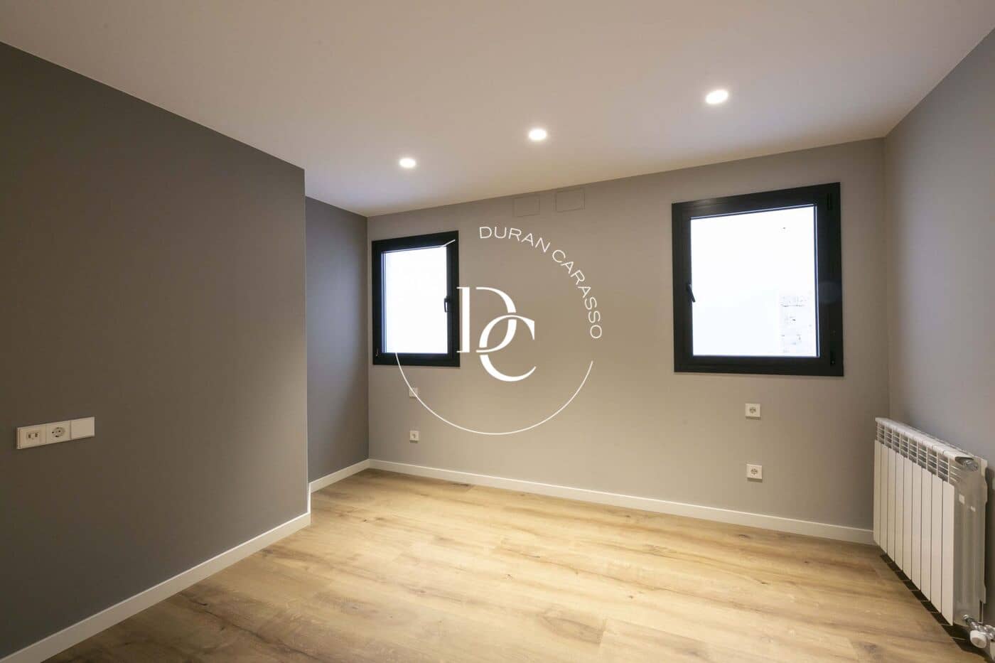 3 soveværelse Lejlighed til salg i Barcelona by - € 635.000 (Ref: 8296275)