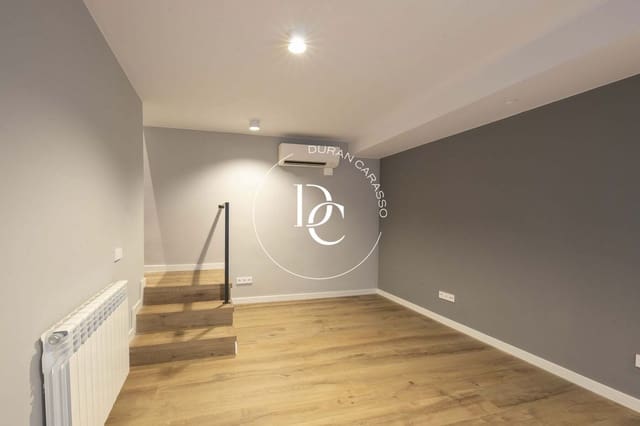 3 quarto Apartamento para venda em El Guinardó, Barcelona cidade - 635 000 € (Ref: 8296275)