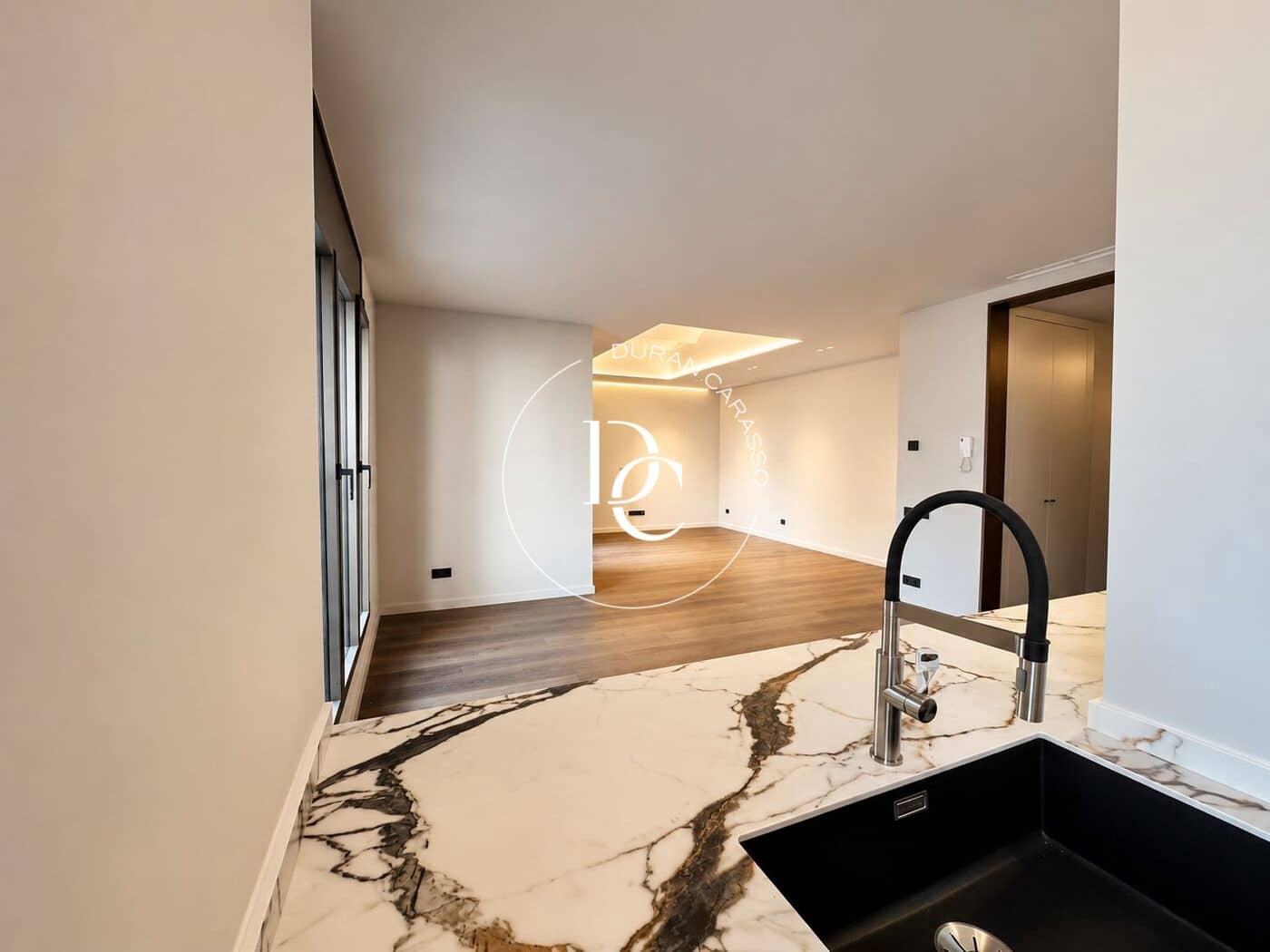 2 bedroom Apartment for sale in Barcelona city - € 1,350,000 (Ref: 8393367)