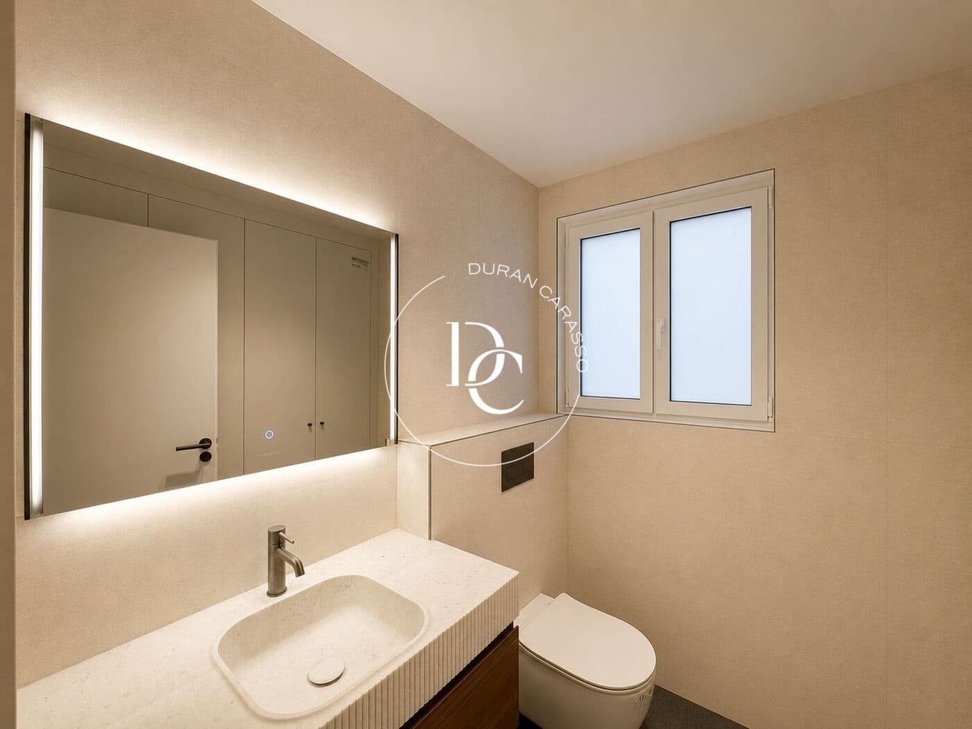 2 bedroom Apartment for sale in Barcelona city - € 1,350,000 (Ref: 8393367)