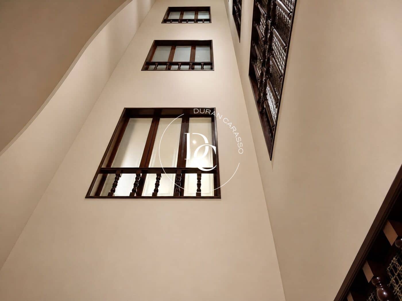 2 bedroom Apartment for sale in Barcelona city - € 1,350,000 (Ref: 8393367)