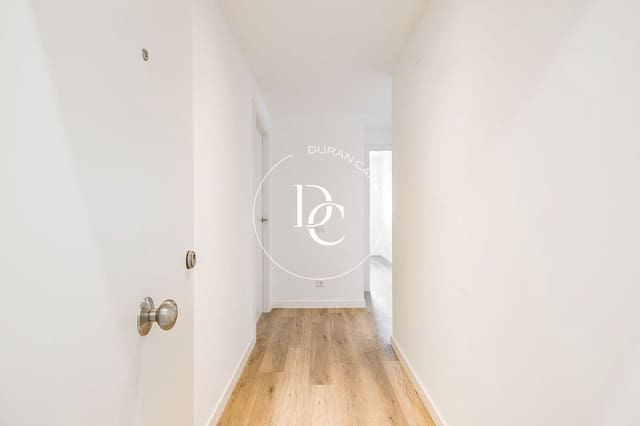 3 bedroom Apartment for sale in Sant Joan Despí - € 556,000 (Ref: 8393379)