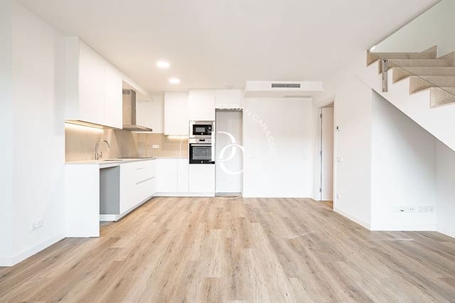 3 bedroom Apartment for sale in Sant Joan Despí - € 556,000 (Ref: 8393379)