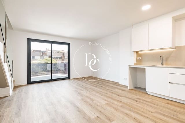 3 bedroom Apartment for sale in Sant Joan Despí - € 556,000 (Ref: 8393379)
