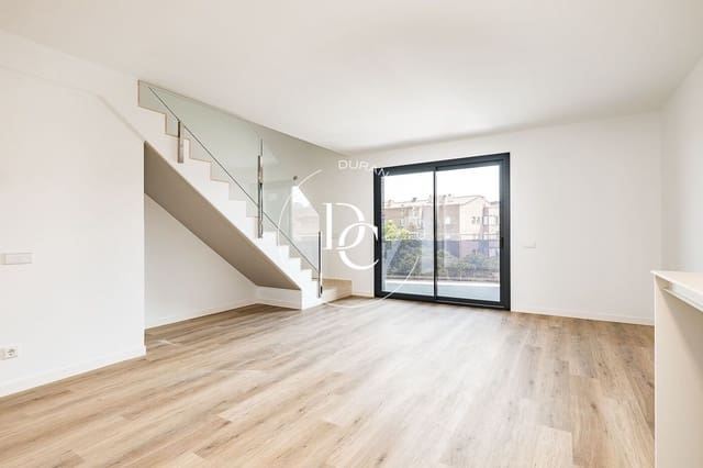 3 bedroom Apartment for sale in Sant Joan Despí - € 613,500 (Ref: 8393388)
