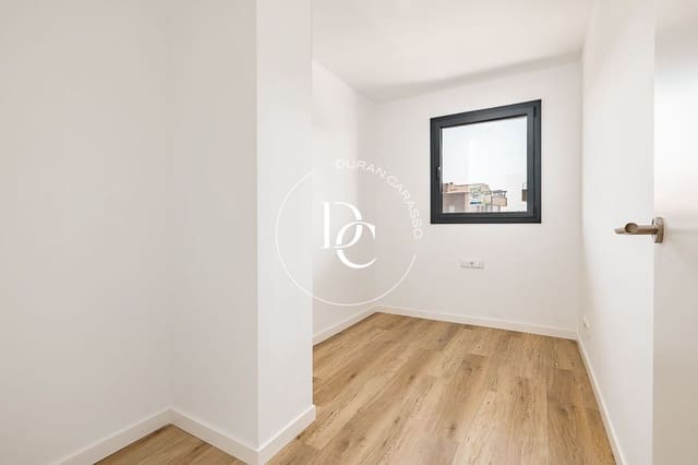 3 bedroom Apartment for sale in Sant Joan Despí - € 613,500 (Ref: 8393388)