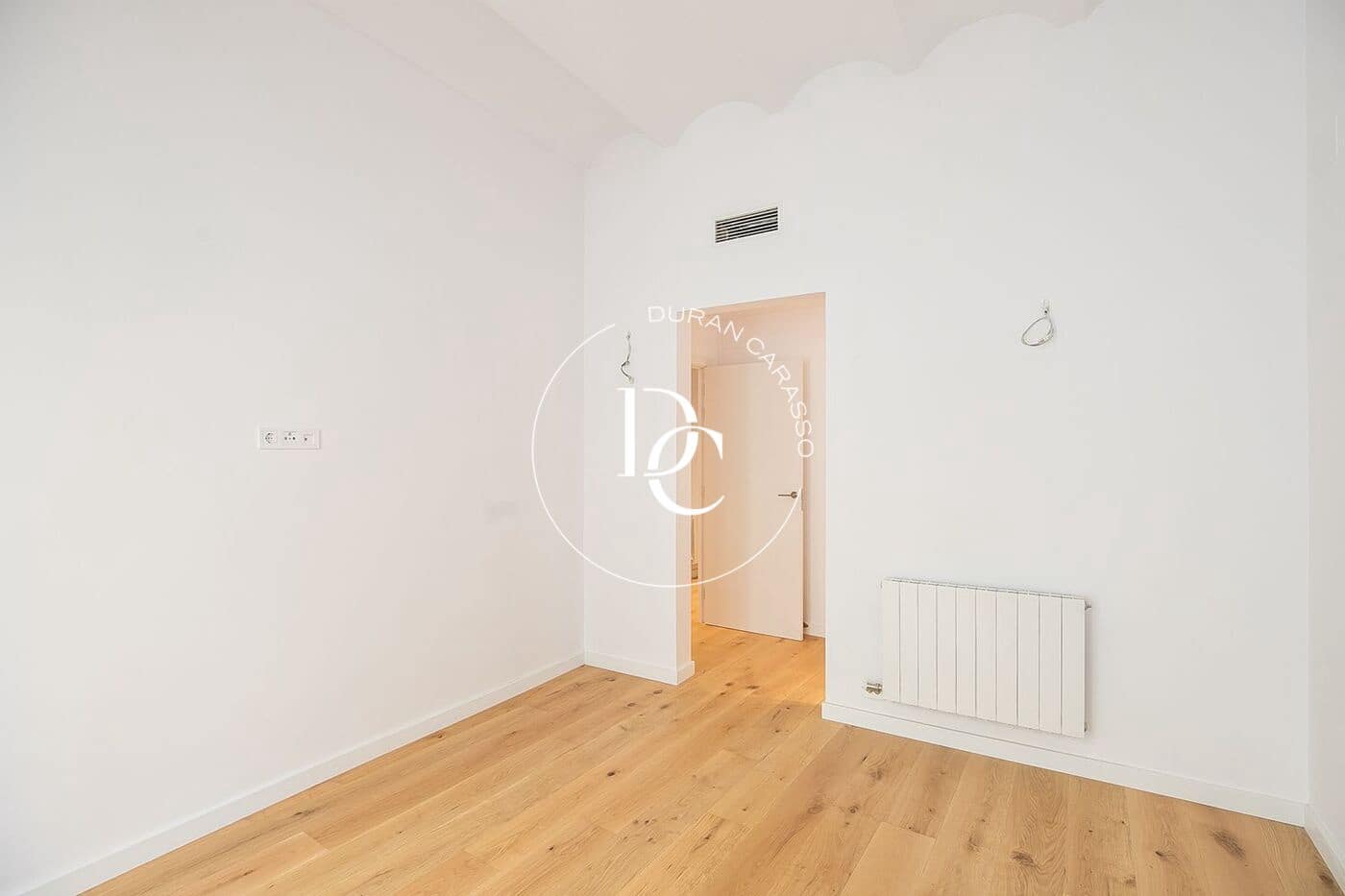 3 soverom Leilighet til salgs i Barcelona by - € 650 000 (Ref: 8393397)