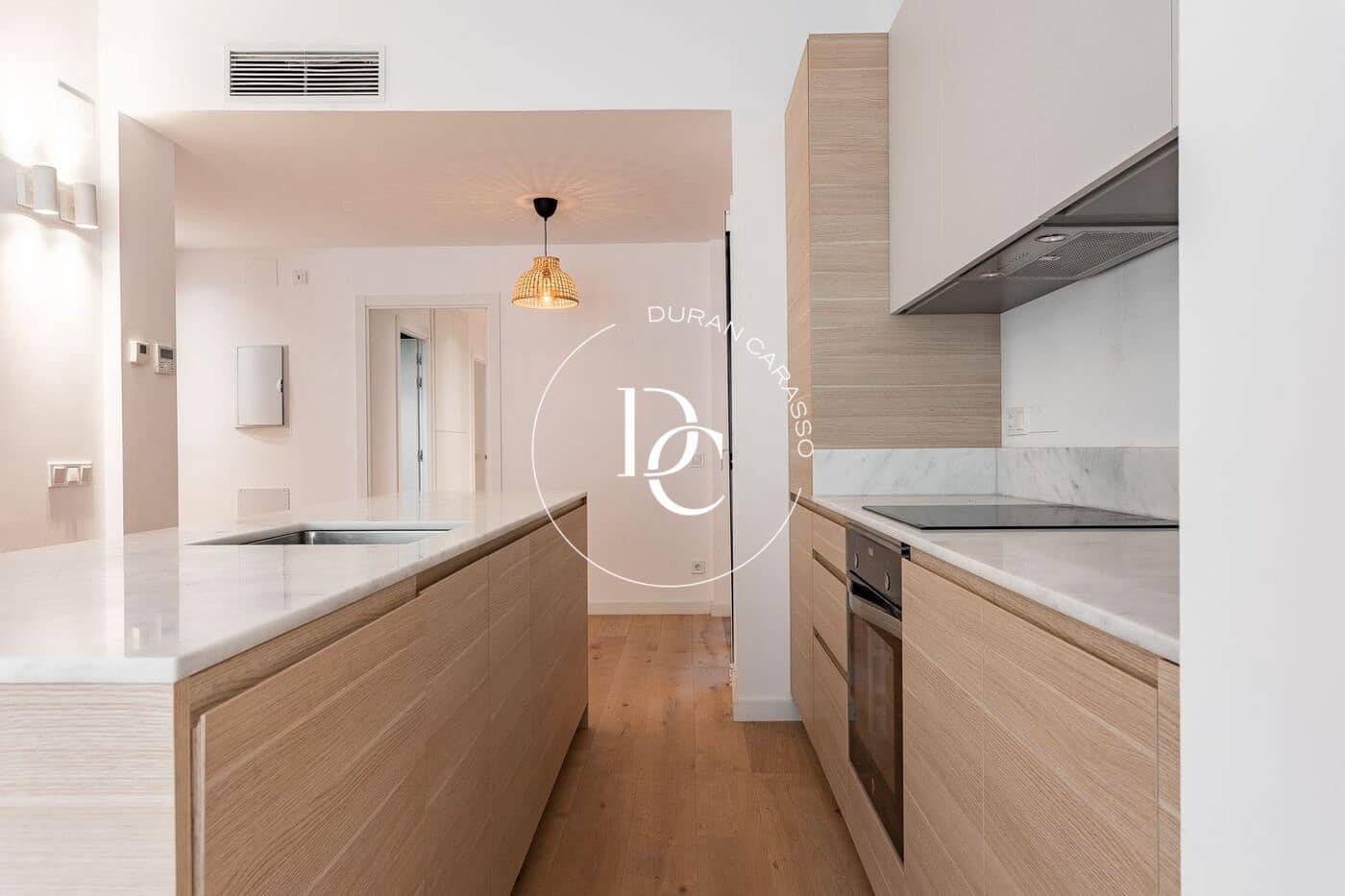 3 soverom Leilighet til salgs i Barcelona by - € 650 000 (Ref: 8393397)